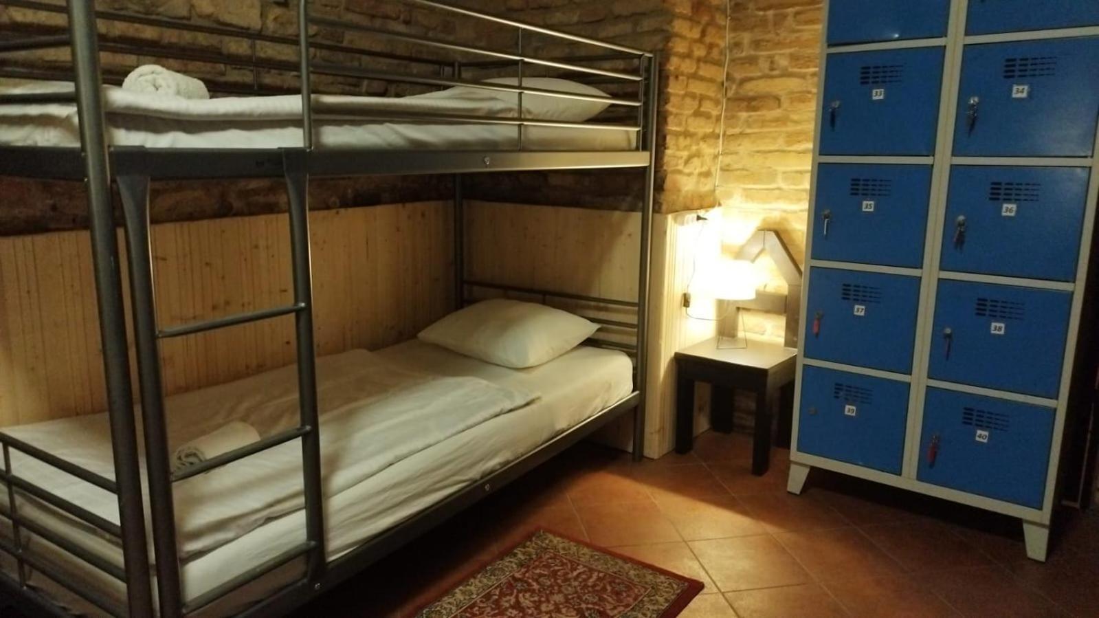 Alba Hostel Prága Kültér fotó
